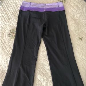 Lululemon yoga pants